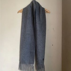 Brand New 100% Alpaca wool scarf